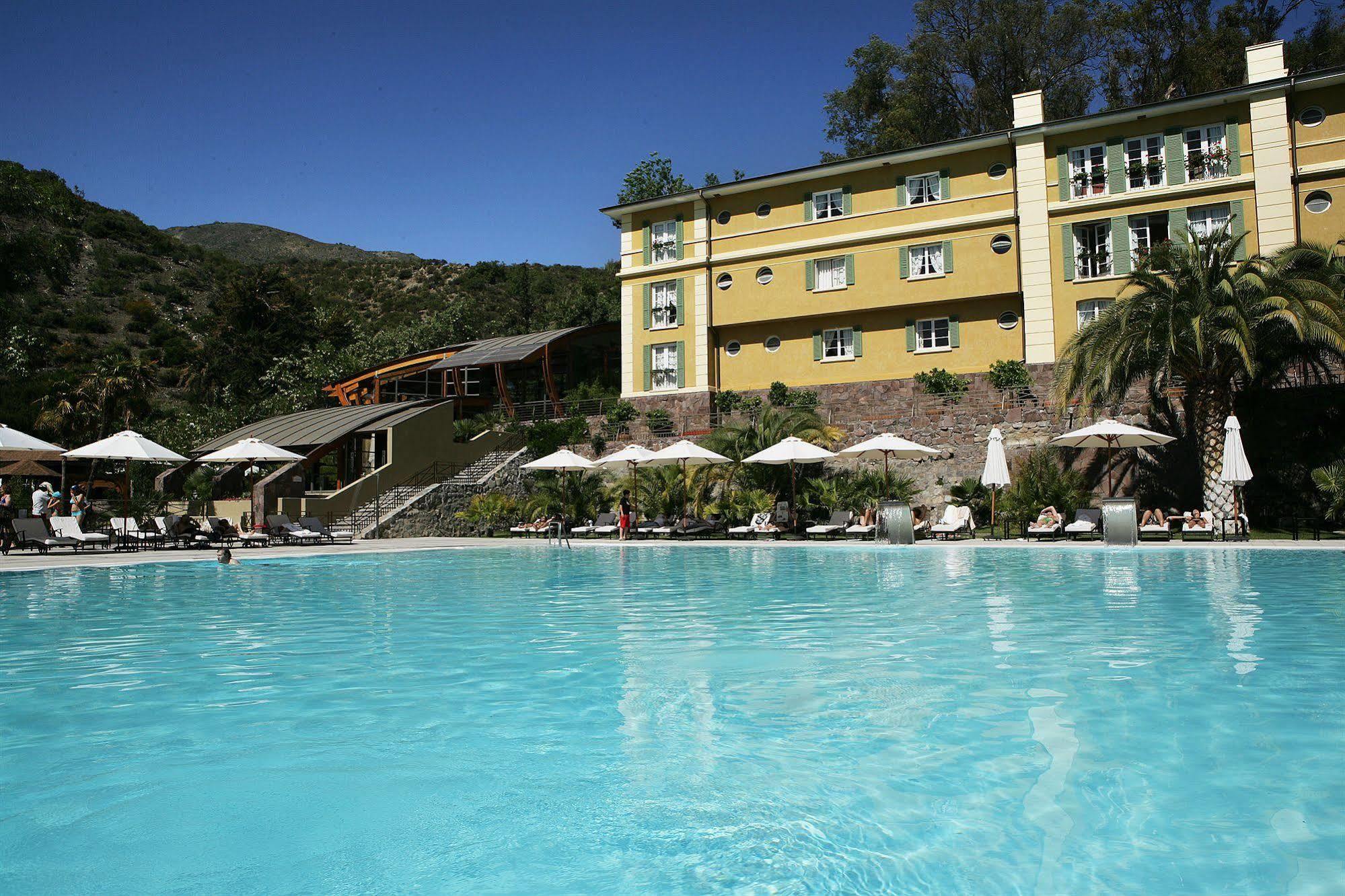 Termas De Jahuel Hotel & Spa Santa María Esterno foto